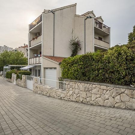 Lusea Apartments Split Bagian luar foto
